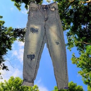Faded Ripped No Boundaries High Rise Jeans